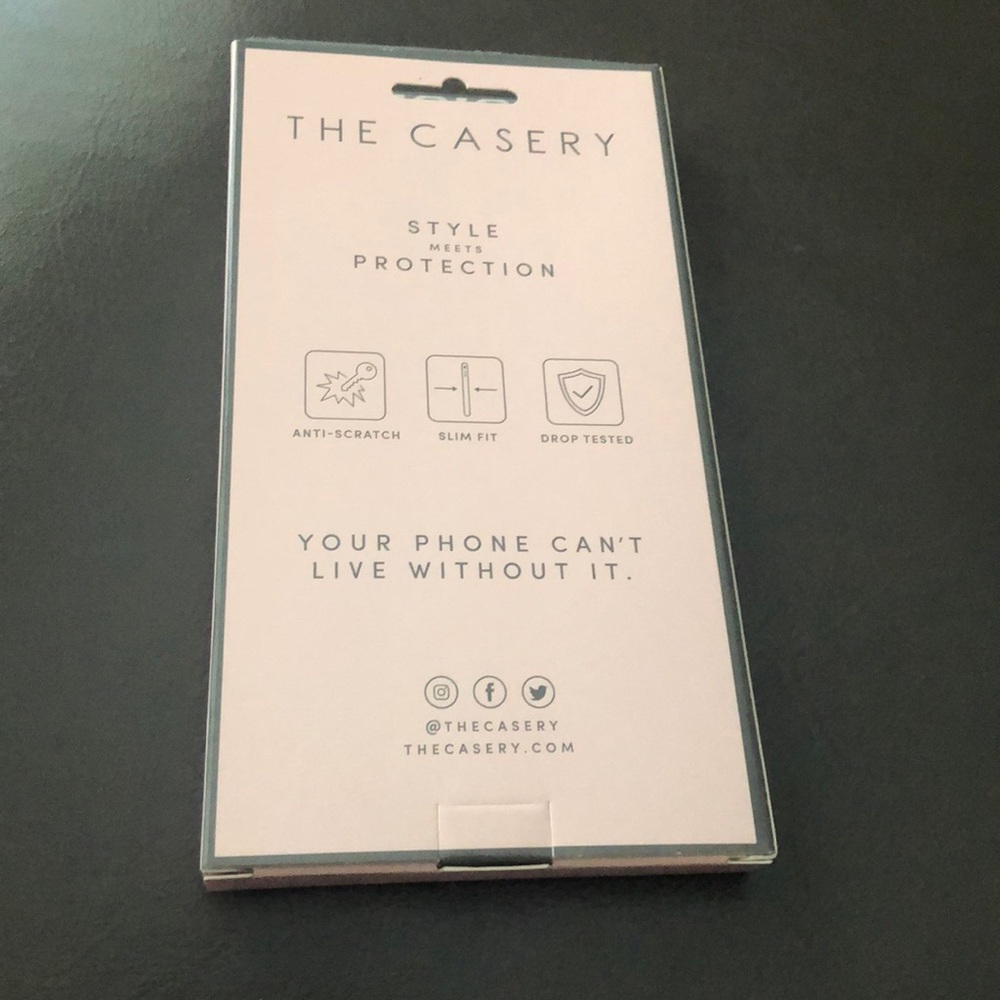The Casery IPhone 7 Clear Case - Picture 4 of 5
